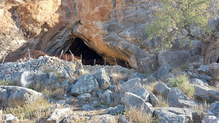 Cueva Cabrera